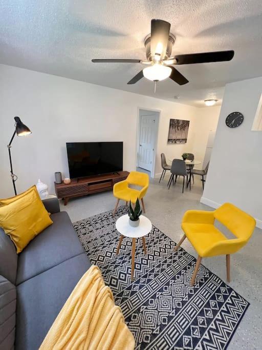 Cozy & Beautiful 1Bd Apartment W/Full Kitchen! Fort Lauderdale Exteriör bild